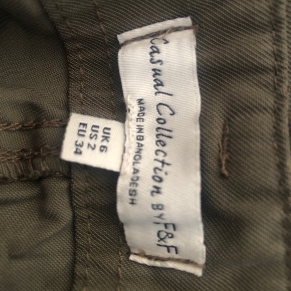 F&F Wide Legged Capri Pants - Picture 2 of 2